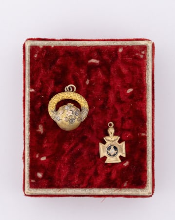 Antique 19th C Gold Fill Fob Charm & Masonic Cross: Antique 19th C Gold Filled Fob Charm & Masonic Cross Pendant. These measures approximately .75 of an inch and 1 inch in length.