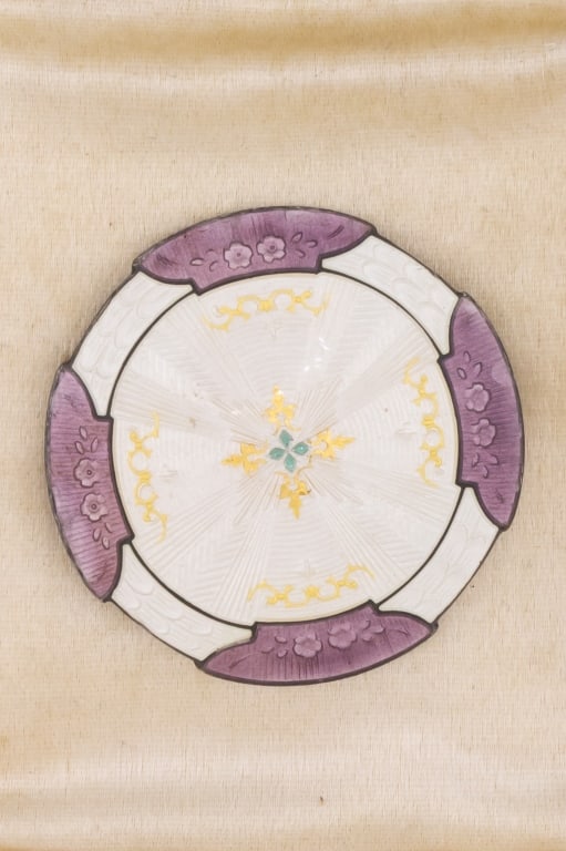 Antique Gold 935 Sterling & Enamel Brooch: Antique Gold 935 Sterling & Enamel Brooch. Back is marked 935 / 1000. Gold accents on the front. Two tone enamel decorated over engine turned detail. Measures approximately 1.25 inches in diameter.