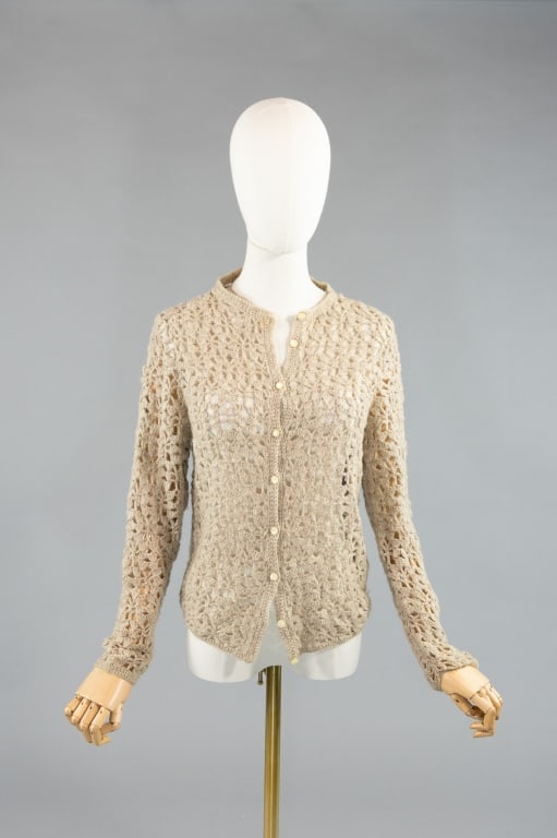 Vintage 1960s Beige Hand Crochet Cardigan Sweater (1 of 6)