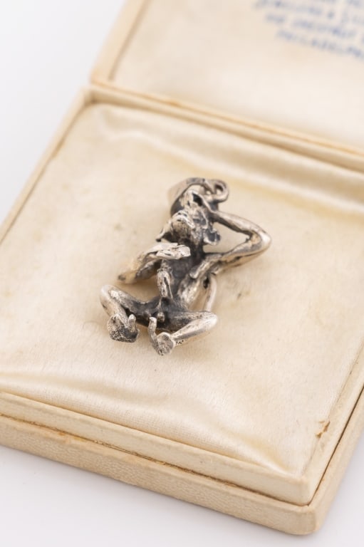 Vintage Sterling Silver Naughty Monkey Pendant (1 of 9)