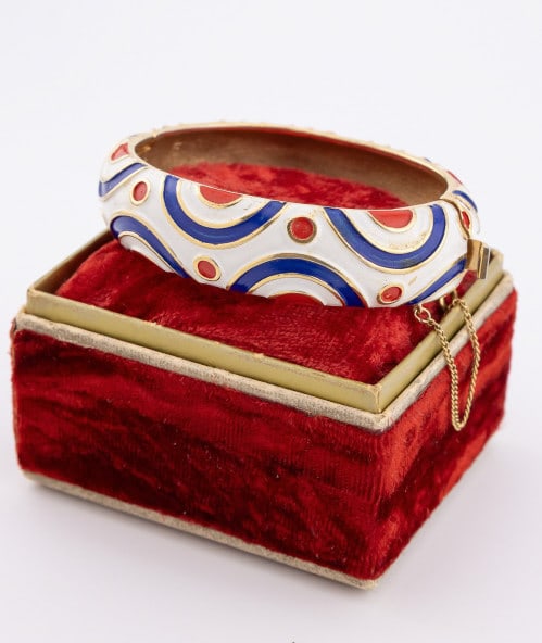 Vintage Trifari Enamel Hinged Bangle Bracelet (1 of 9)