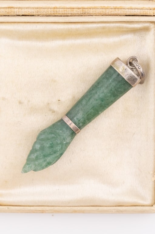 Estate 800 Silver & Jade Figa Necklace Pendant: Estate 800 Silver & Jade Figa Necklace Pendant. Hallmarked 800 on bail. Hand carved figa figural hand necklace pendant or charm in jade or green hardstone. Measures 2.25 inches in length.
