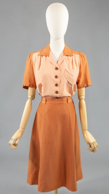 Vintage 1940s Color Block 2 Piece Skirt Suit Set: Vintage 1940s Color Block 2 Piece Skirt Suit Set having button front top with notched lapel and front pocket and matching skirt that closes at side with zip and button. Light wear throughout as shown.
