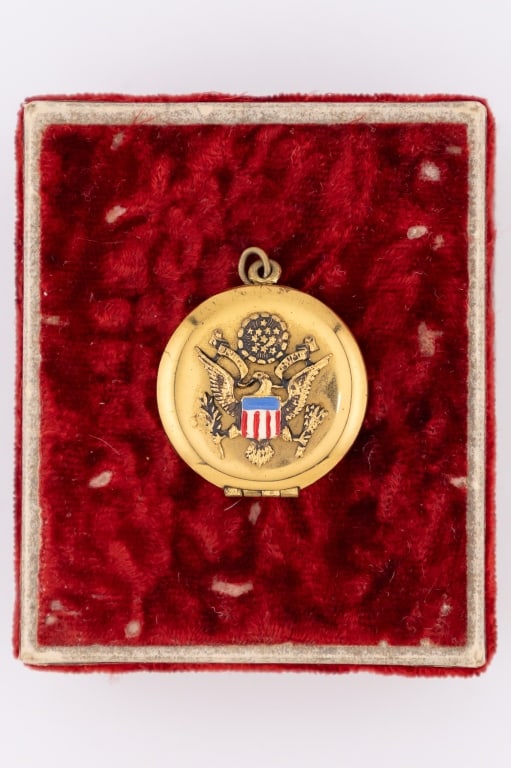 Vintage WWII Era Gold Fill Military Locket Pendant (1 of 6)