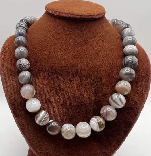 Sterling & Scottish Montrose Agate Bead Necklace (1 of 8)