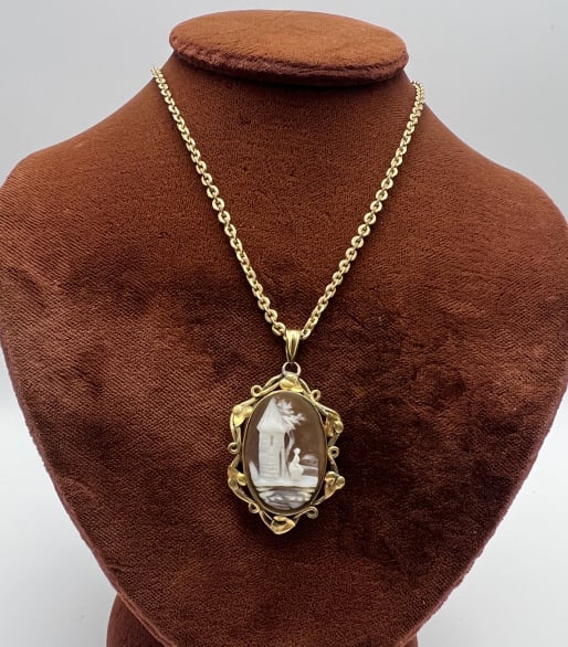 Antique 19th C Gold Filled Castle Cameo Pendant: Antique 19th C Gold Filled Castle Cameo Necklace Pendant. On vintage necklace chain. Chain measures 18 inches in length, pendant measures 1.5 inches approximately.