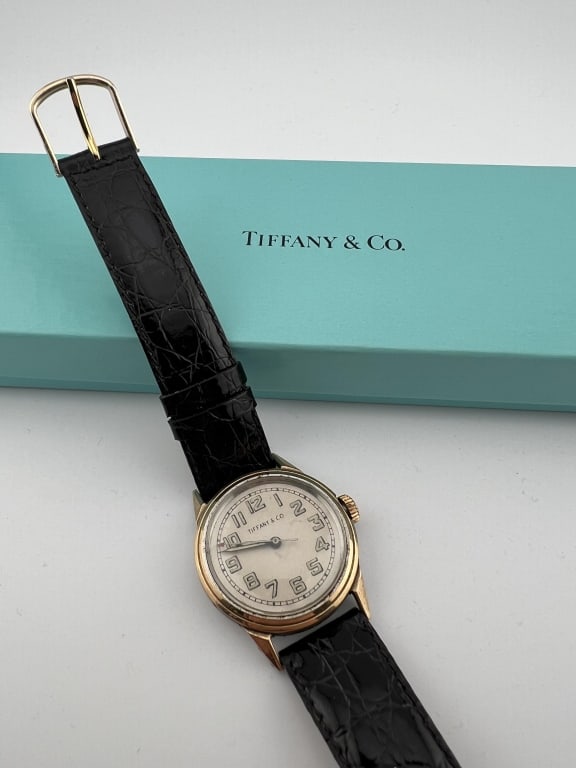 Estate Tiffany & Co Gold Watch w Swiss Movement (1 of 8)