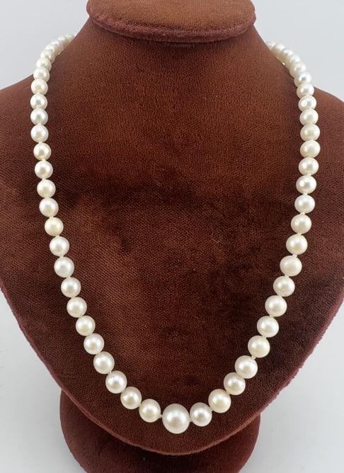 Estate 14kt Gold & Cultured Pearl Necklace Strand (1 of 8)