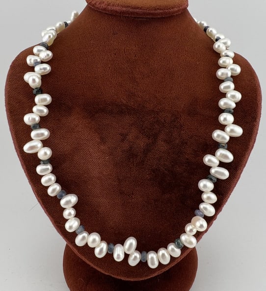 Estate 14kt Gold Sapphire & Baroque Pearl Necklace: Estate 14kt Gold Sapphire & Baroque Pearl Necklace. Having a 14kt yellow gold navette form clasp hallmarked 585, set with cultured baroque high luster white pearls and faceted sapphire beads. Measures
