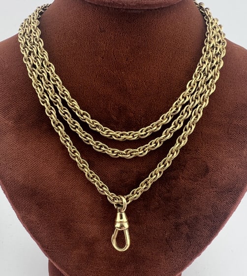 Gold Filled Rope Necklace Chain w Dog Clip: Vintage Gold Filled Rope Necklace Chain w Dog Clip for Charms or Pendant. Clasp is hallmarked for gold filled. Measures 34 inches in length.