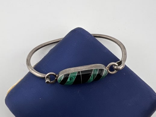 Vintage Sterling Malachite & Black Onyx Bracelet (1 of 8)