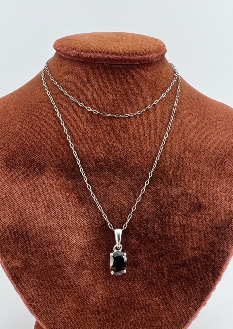 Sterling Silver Necklace Chain w Garnet Pendant (1 of 7)