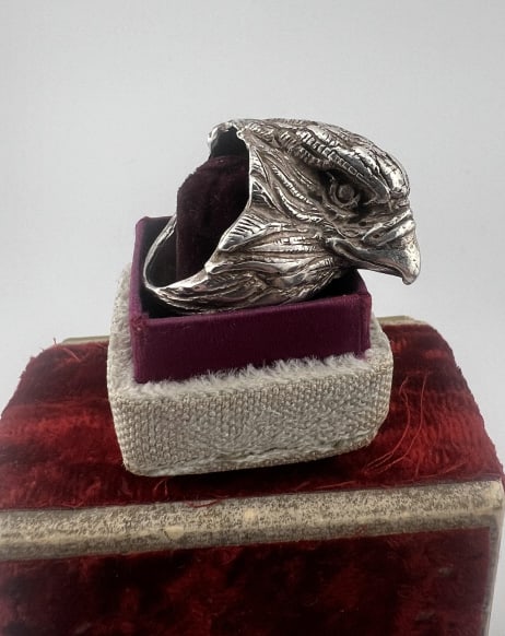 Figural Sterling Silver Ring w Detailed Eagle Head: Figural Sterling Silver Ring w Finely Detailed Eagle Head. Ring size 8.75 approximately. Unsigned but acid tests for sterling silver.