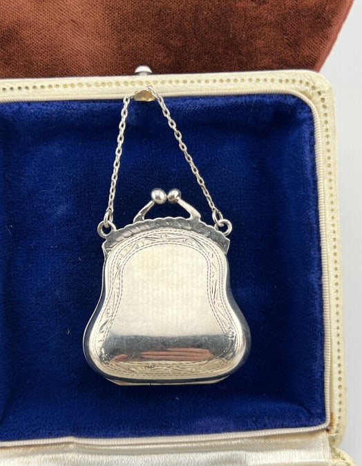 Vintage Sterling Silver Purse Form Locket Pendant (1 of 7)