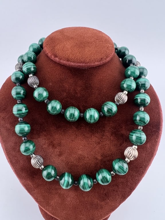 Estate Malachite & Sterling Silver Bead Necklace: Estate Malachite & Sterling Silver Bead Necklace Strand. Having 6mm malachite beads with reeded sterling silver bead spacers. Measured approximately 22 inches in length.