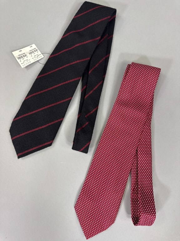 Two Vintage Gucci & Zegna Men's Neck Ties (1 of 8)
