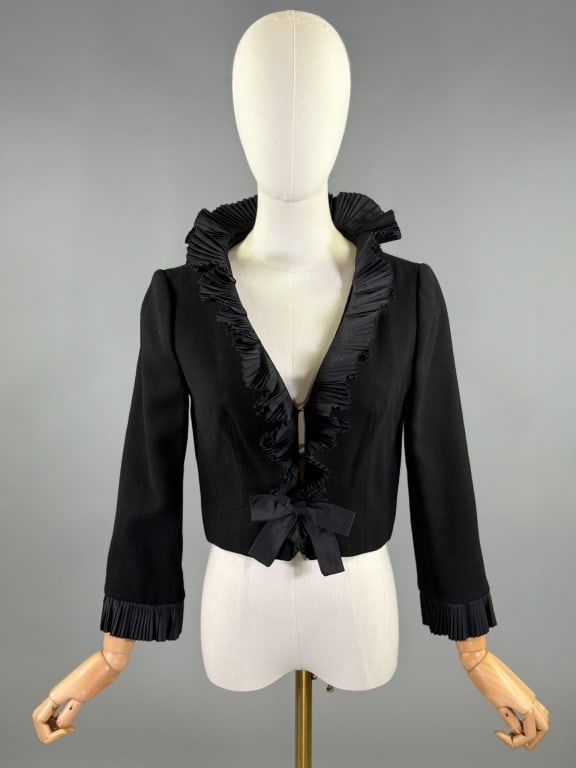 Vintage 1960s Wool Crepe Pleated Cropped Jacket (1 of 6)