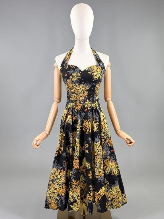 Vintage 1950s Cotton Fit & Flare Halter Dress (1 of 11)