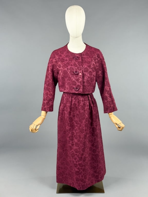 Vintage 1950s Mainbocher Floral Brocade Skirt Suit (1 of 13)