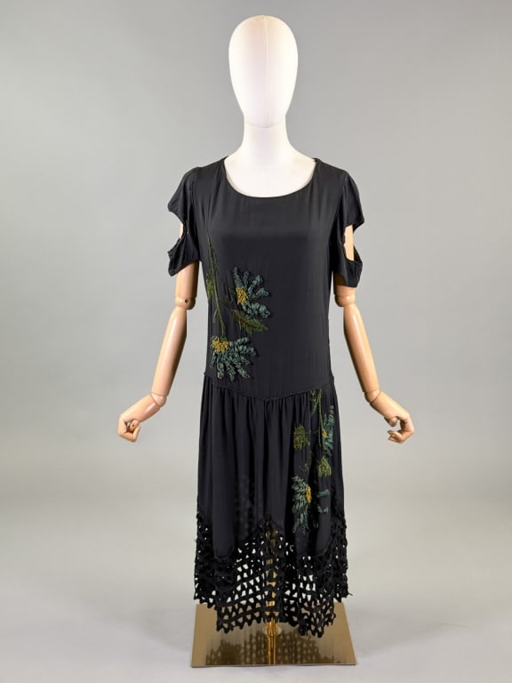 Antique 1920s Silk Floral Openwork Flapper Dress (1 of 11)