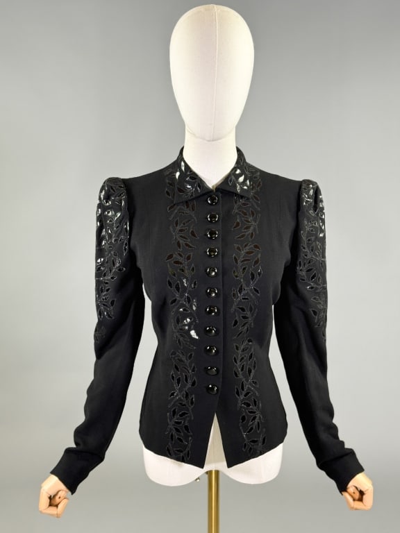 Vintage 1940s Wool Leaf Applique Blazer Jacket: Vintage 1940s Wool Leaf Applique Blazer Jacket having leaf applique designs throughout with button front closure, fully lined. Labeled Best & Co Fifth Ave New York. Measuring 38 inch bust, 32 inch wai