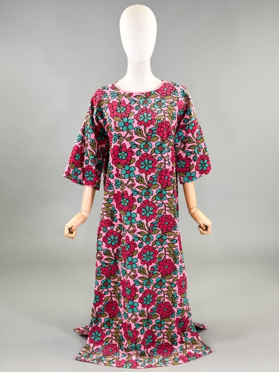 Vintage 1960s Cotton Floral Corduroy Caftan Dress: Vintage 1960s Cotton Floral Corduroy Caftan Dress having tie closure at back neck and one front patch pocket. Loose, oversize fit measuring 42 inch bust, 50 inches long, 9 inch sleeve length. Light we