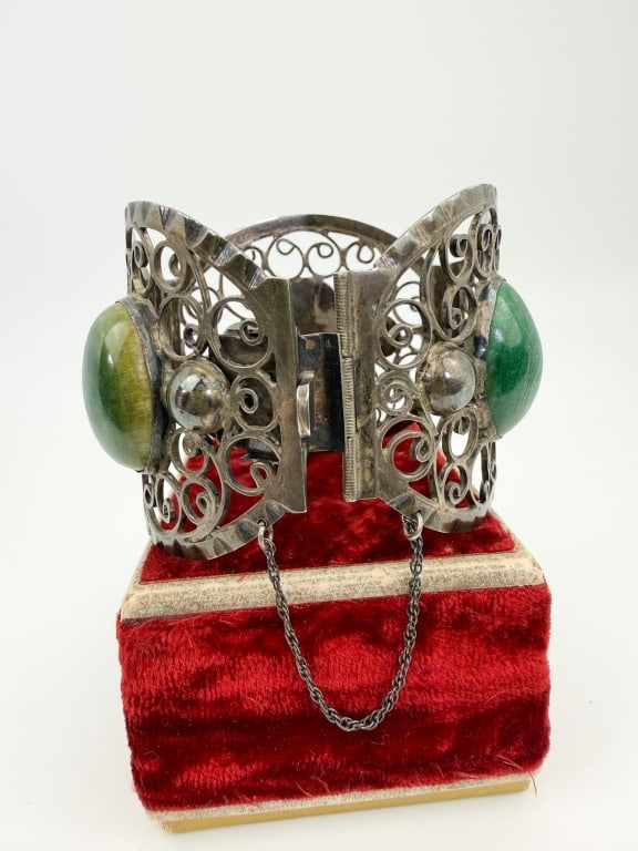 Large Scale Sterling Silver Scrollwork Bracelet - 5