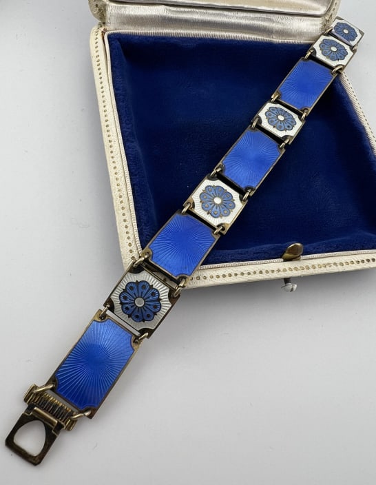 David Andersen Blue Enamel & Sterling Bracelet: David Andersen Blue Enamel & Sterling Bracelet. Sterling silver bracelet with two tone blue and white enamel. Signed / hallmarked. Measures 7.75 inches in length.