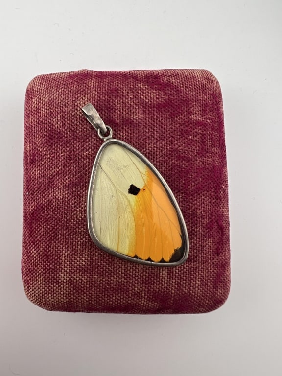 Vintage Sterling Silver & Butterfly Wing Pendant (1 of 6)