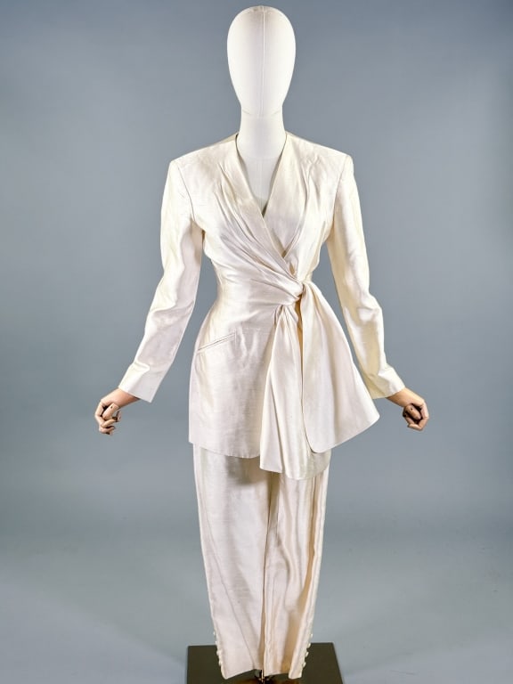 Vintage 1990s Donna Karan Raw Silk Pant Suit (1 of 11)