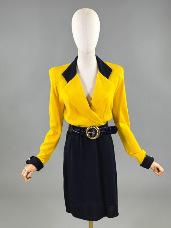 Vintage St. John Color Block Knit Dress & Belt Set: Vintage St. John Color Block Knit Dress & Belt Set having croc printed leather belt at waist with stretch throughout and notched lapel collar. Labeled St. John by Marie Gray - marked size 4. Measuring