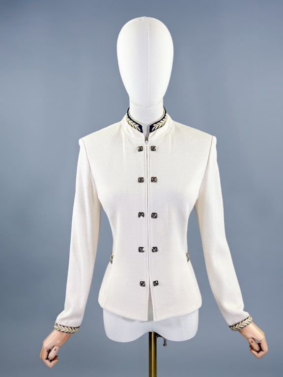 Vintage St. John Collection Knit Zip Up Sweater: Vintage St. John Collection Knit Zip Up Sweater having zip front closure. Labeled St. John Collection by Marie Gray - marked size 4. Measuring 36 - 40 inch bust, 34 - 40 inch waist, 22 inches long, 23