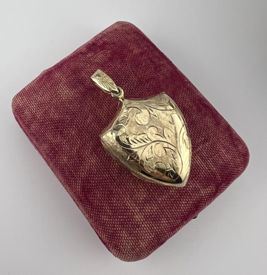 Estate Gold Over Sterling Shield Form Locket (1 of 6)