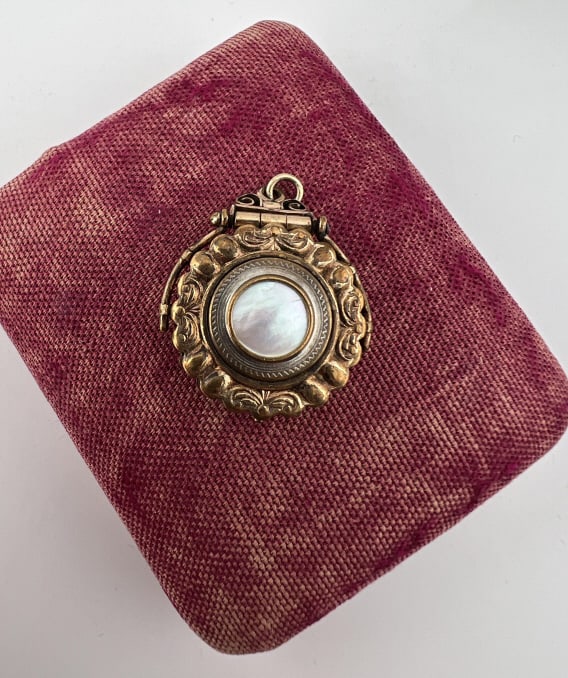 Antique Gold Filled Mother of Pearl Locket (1 of 5)