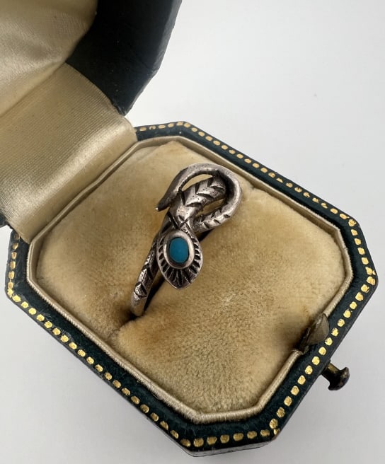 Vintage Sterling Silver & Turquoise Snake Ring (1 of 6)