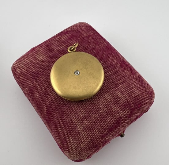 Antique Gold Filled Solitaire Paste Locket (1 of 5)