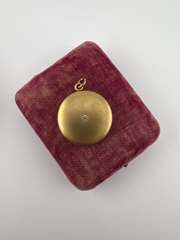Antique Gold Filled Solitaire Paste Locket - 3