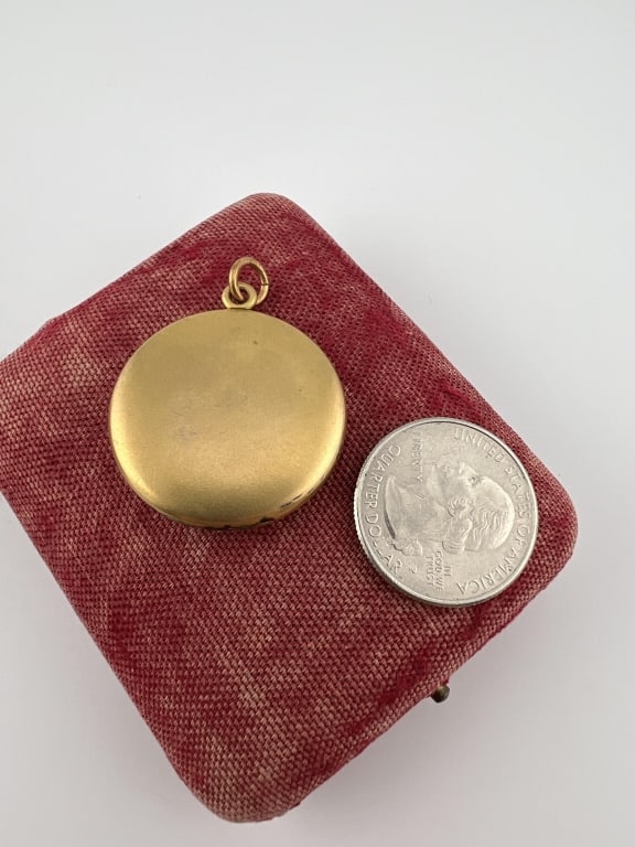 Antique Gold Filled Solitaire Paste Locket - 5