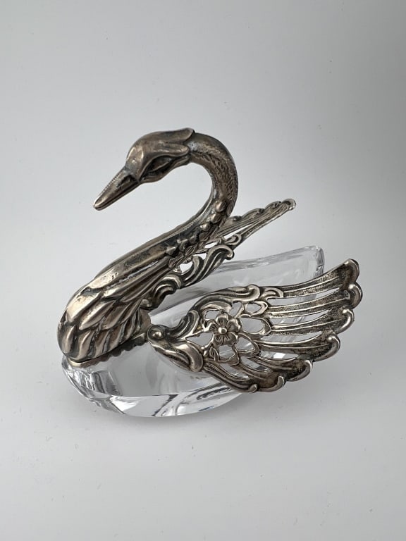 Antique 800 Silver Sawn Motif Salt Cellar (1 of 7)