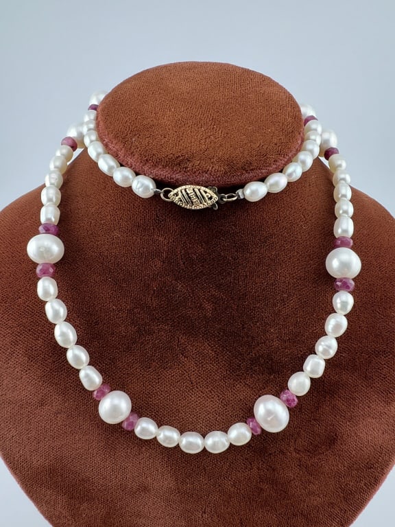 Estate 14kt Gold Pearl & Ruby Bead Necklace (1 of 5)