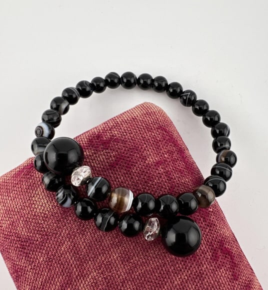 Estate Banded Black & White Agate Bypass Bracelet (1 of 5)