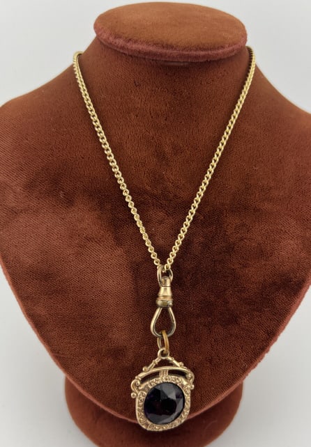 Antique Curb Link Gold Filled Necklace w Dog Clip: Antique Curb Link Gold Filled Necklace w Dog Clip & Amethyst Crystal Fob Pendant. Chain measures 16 inches, dog clip and pendant measure 2 inches.