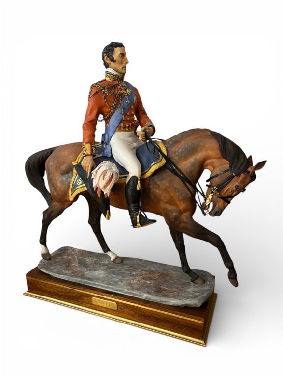 Vintage Royal Worcester Wellington on Horseback: Vintage English Porcelain Royal Worcester Statue of Wellington on Horseback. Depicting Arthur Wellesley, 1st Duke of Wellington, on horseback after the Battle of Waterloo. Modeled by Bernard Winskill.