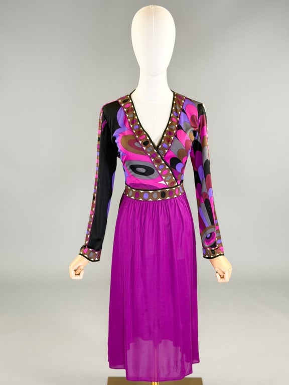 Vintage 1960s Emilio Pucci Printed Knit Dress: Vintage 1960s Emilio Pucci Printed Knit Dress having side zip closure. Marked size 14. Measuring 38-44 inch bust, 29 to 34 inch waist, 42 inches long, 23 inch sleeve length.