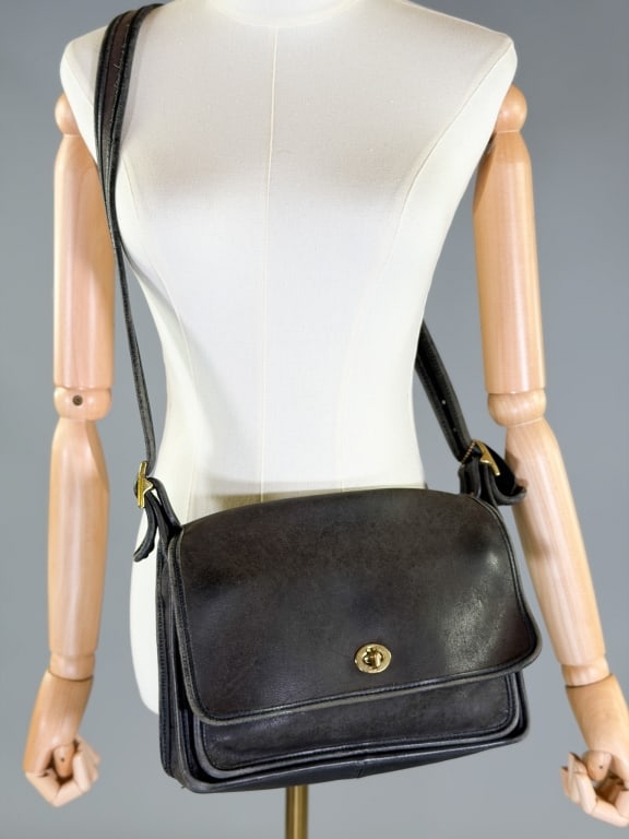 Vintage Coach Leather Rambler Legacy Bag Purse (1 of 8)