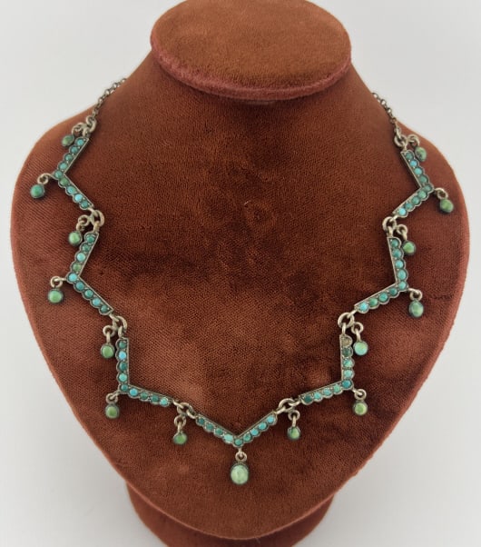 Antique 19th C Silver & Turquoise Necklace w Drops: Antique 19th C Silver & Turquoise Necklace w Drops. Victorian era silver articulated necklace set with turquoise in varying shades of blue / green. Having turquoise drops. Measures just over 14 inches