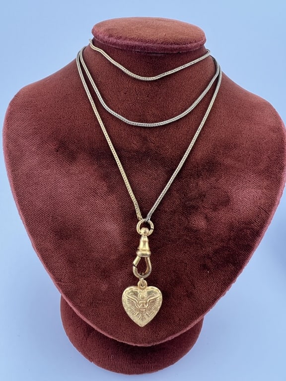 Antique Gold Filled Necklace Chain w Dog Clip: Antique Gold Filled Necklace Chain w Dog Clip w Repousse American Eagle Heart Pendant. Chain measures 27 inches in length.