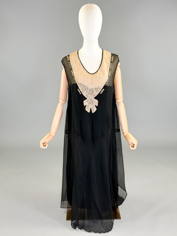 Antique 1920s Silk Chiffon Lace Flapper Dress (1 of 10)
