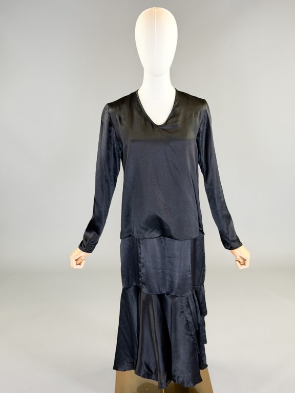 Antique 1920s Silk Satin Drop Waist Flapper Dress (1 of 7)