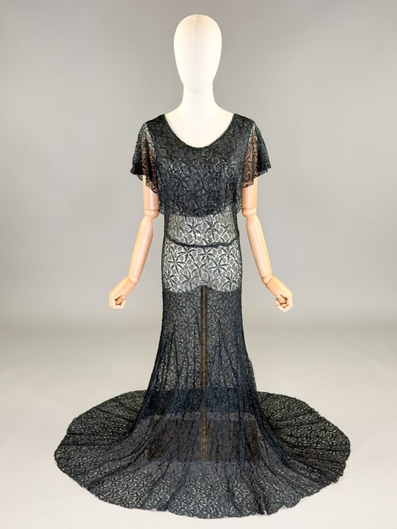 Vintage 1930s Floral Lace Caped Gown Dress: Vintage 1930s Floral Lace Caped Gown Dress having cape at shoulders with give throughout, no closures slides over head. Measuring 32-38 inch bust, 26-36 inch waist, 56 inches long. General wear and sm